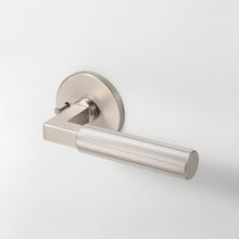 Load image into Gallery viewer, Mila Door Lever